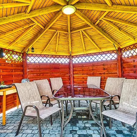 Maja Z Widokiem (adults Only) Κατάλυμα σε φάρμα *