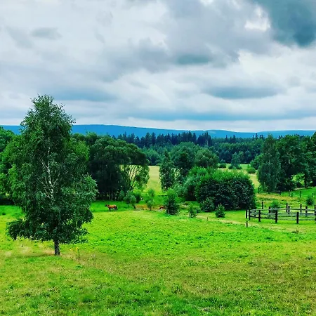 Maja Z Widokiem Kameralna Na Pogorzu Izerskim Z Sauna I Jacuzzi (adults Only) Bauernhof *