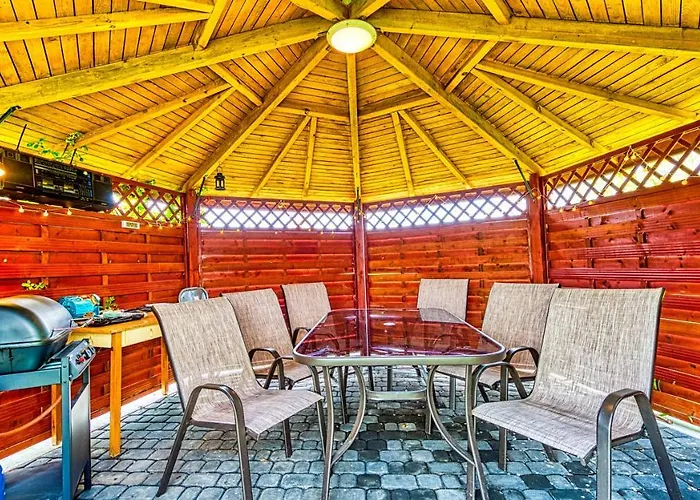 Maja Z Widokiem (adults Only) مزرعة للإقامة *